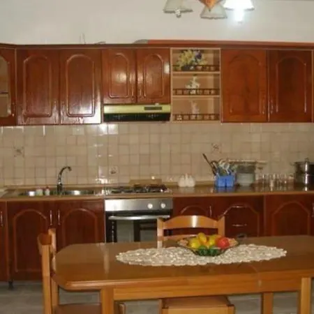 House 28 *